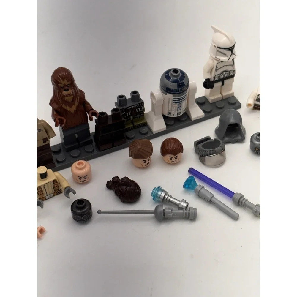Lego Star Wars Minifigure Lot Light Sabers Helmets Legs Torsos